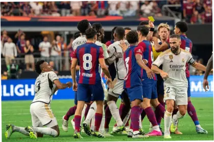 Dunia Sepak Bola: Persaingan Sengit dan Prestasi Gemilang